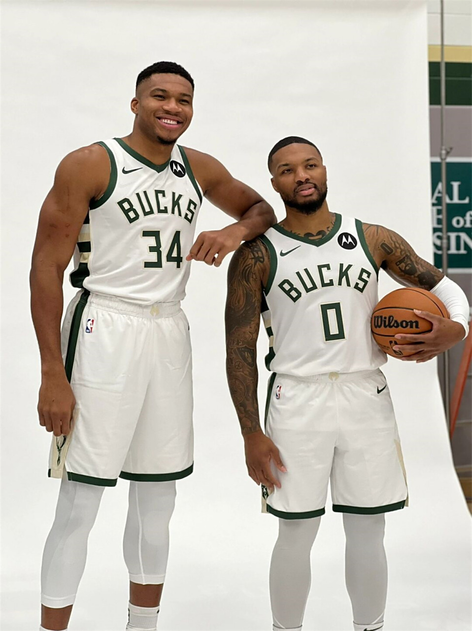 NG体育娱乐-包含密尔沃基雄鹿今夜更衣室发声波尔图临场应变备战中超，网友：今晚斯图加特遗憾出局——欧联节点到来的词条