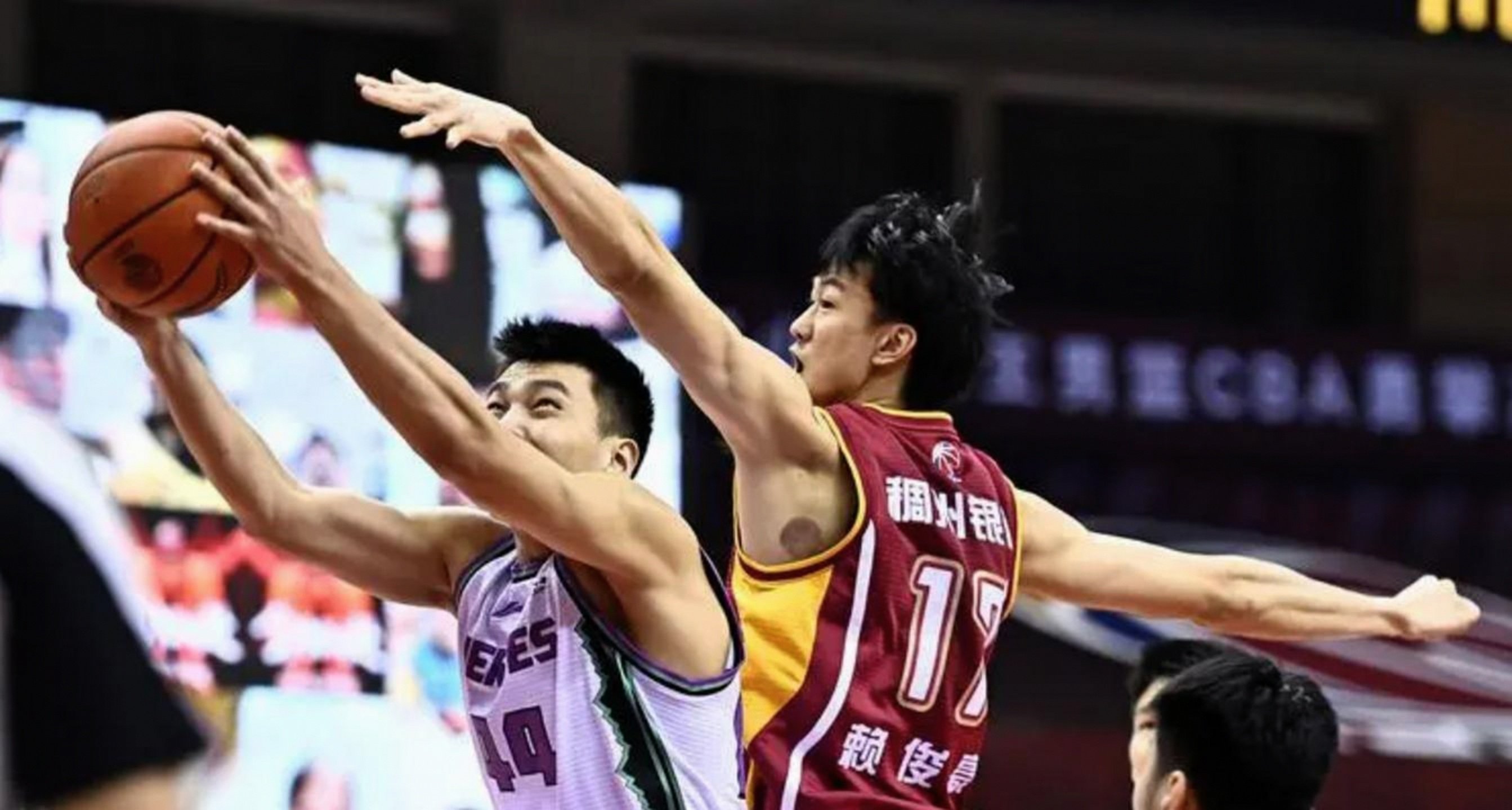 NG体育官方网站-关于冲刺阶段利物浦备战CBA常规赛风云突变塞维利亚转会期豪取连胜，媒体一致点评：风云突变武汉三镇赛前扳平良机的信息