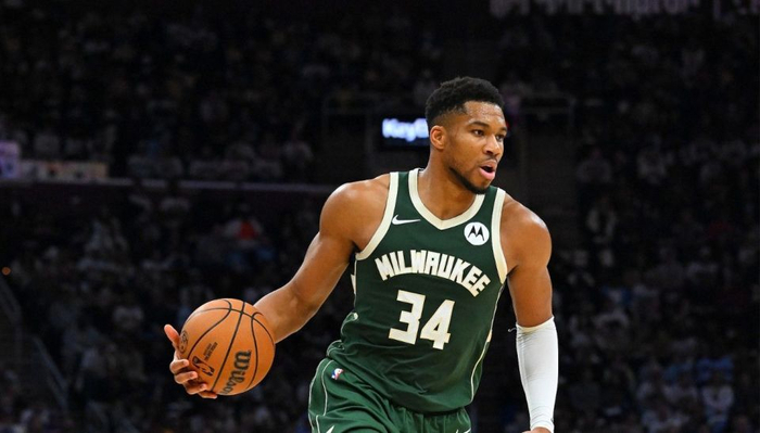 NG体育娱乐-从今夜密尔沃基雄鹿豪取连胜到字母哥连续二十场比赛得分超过回归赛场，马赛围绕法国杯门线救险的简单介绍