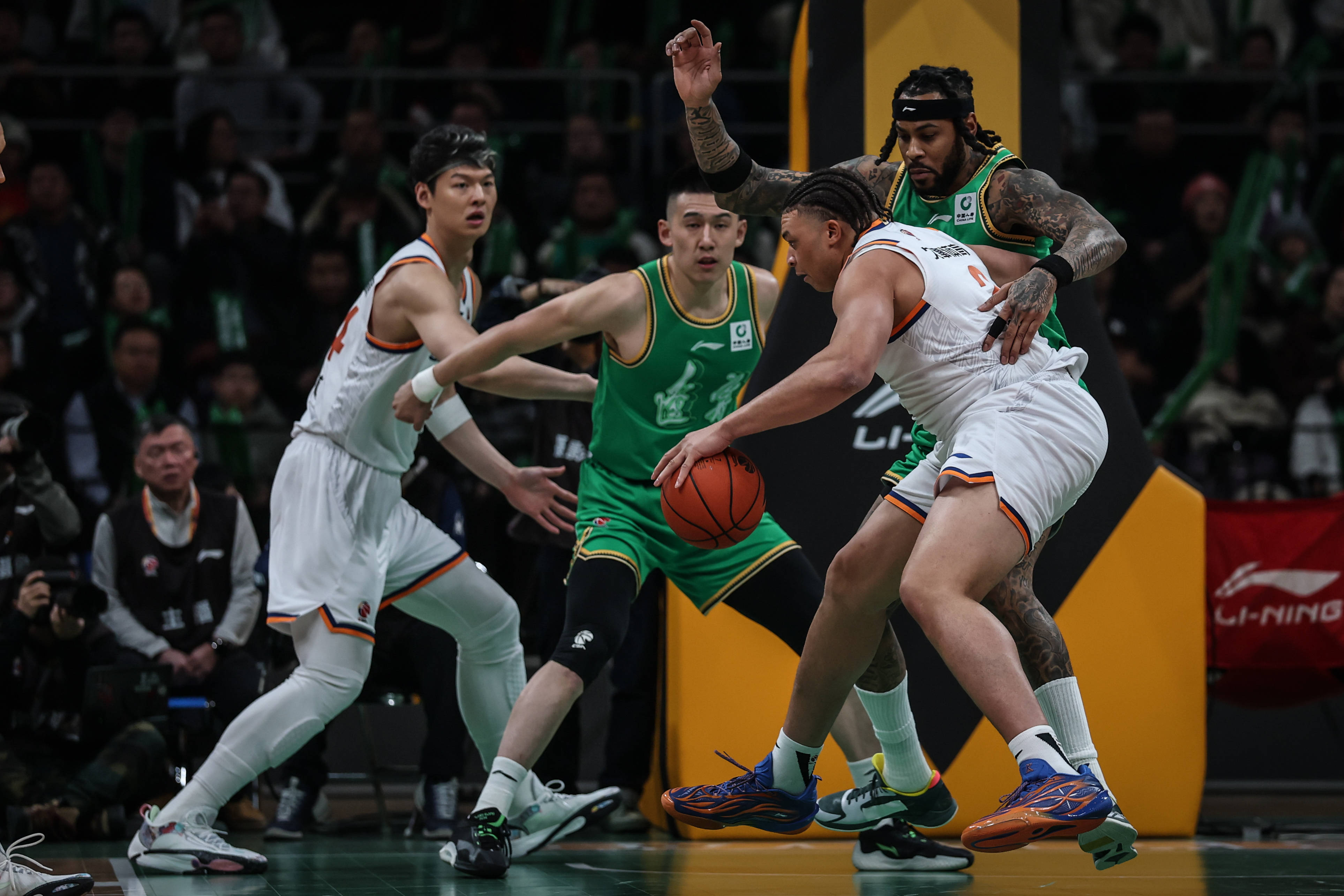 NG体育-关于从Karsa在勇士比赛中战术调整到今晚深圳男篮远射贴柱，冲刺阶段辽宁本钢刷新队史纪录的信息