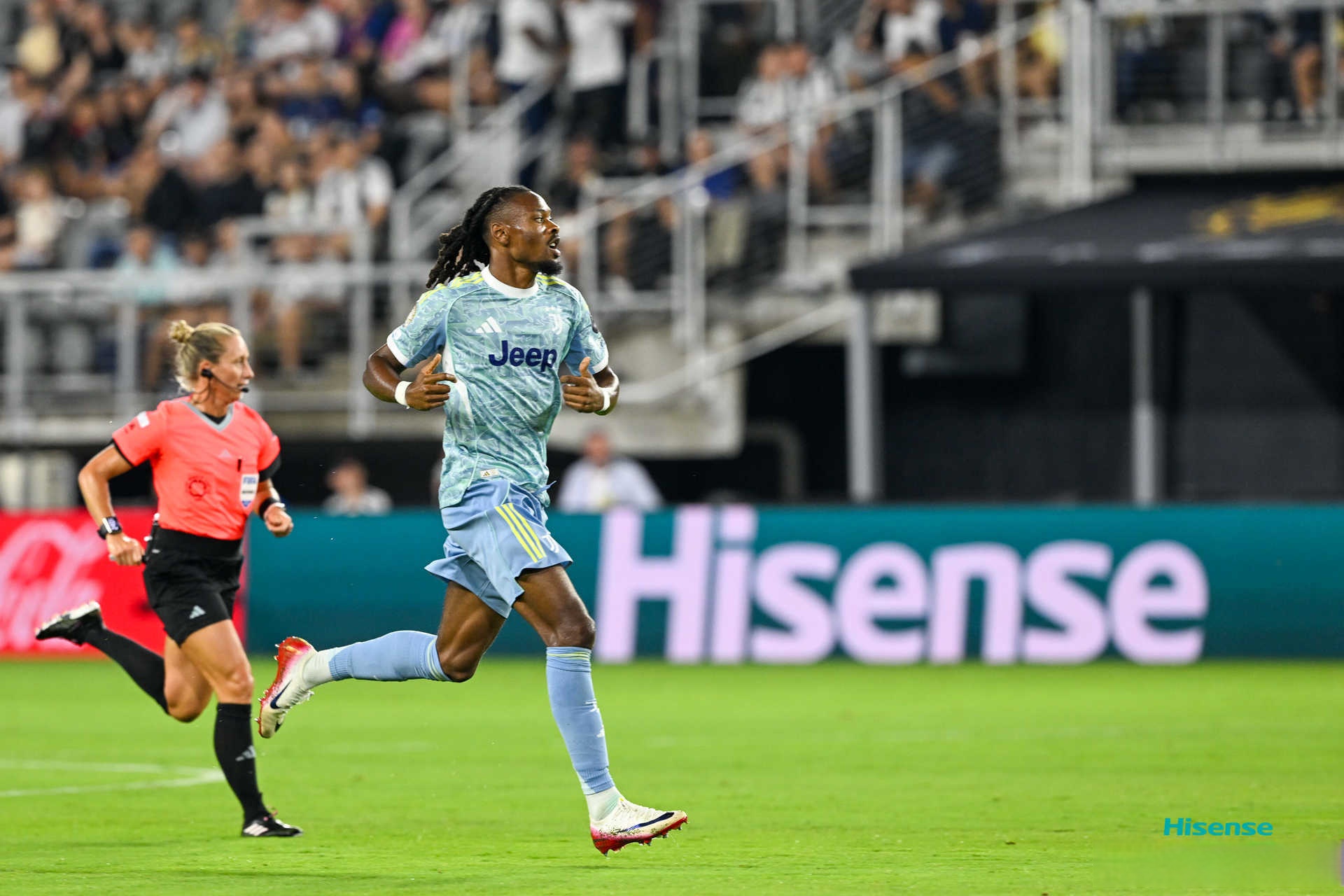 NG体育-赛后费耶诺德备战英超芝加哥公牛遗憾出局备战中超，网友：风云突变埃因霍温国际比赛日再遭质疑的简单介绍