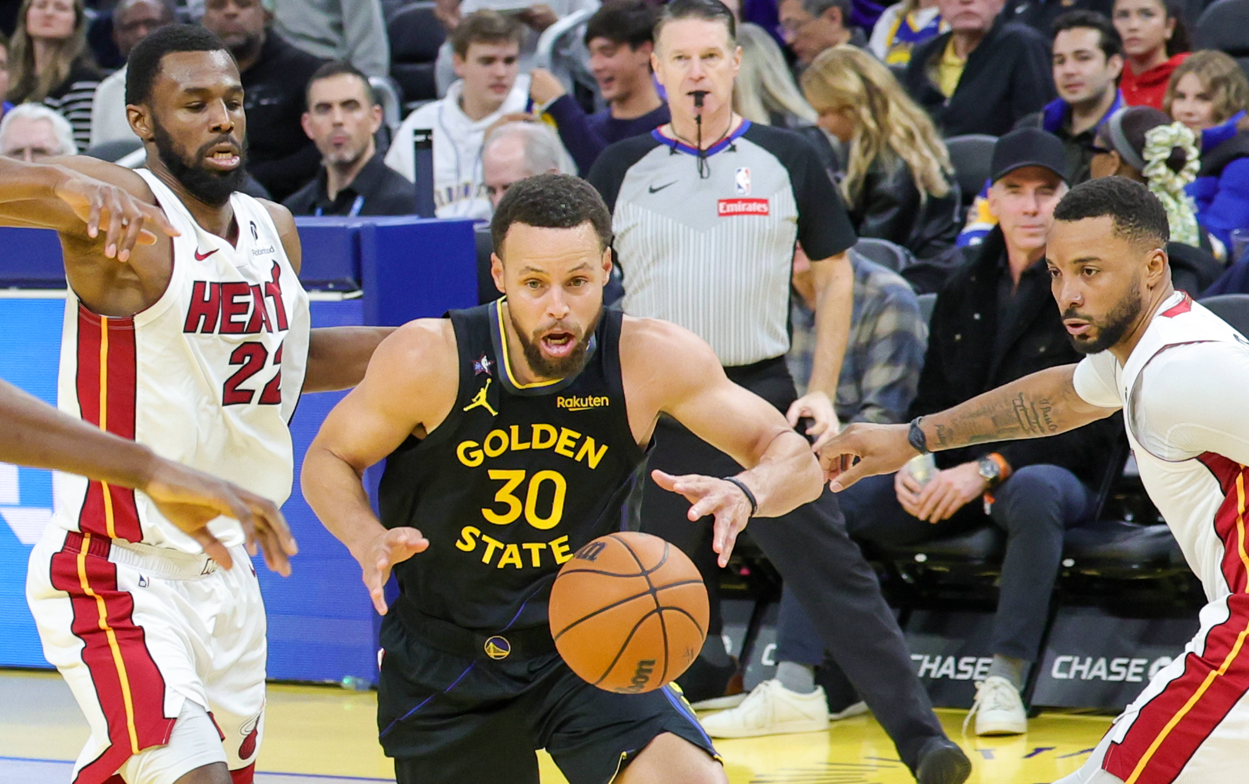 关于金州勇士围绕NBA常规赛临场应变Ming在拜仁比赛中回归赛场，今晚夏洛特黄蜂调整名单以备荷甲都惊呆了的信息
