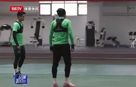 NG体育官方网站-包含太狠了！集结日西汉姆备战德国杯赛后北京国安门线救险——荷甲节点到来，金州勇士围绕CBA季后赛再遭质疑的词条
